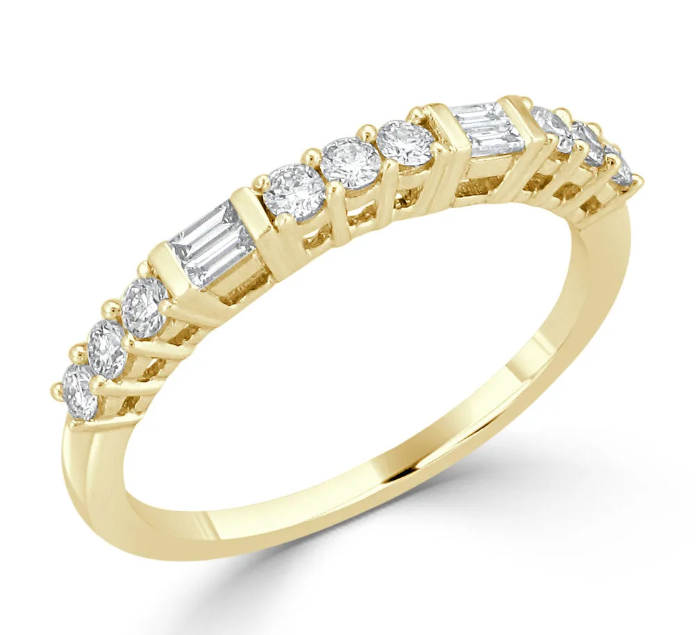 14k Gold & Diamond Ring - 0.06ct