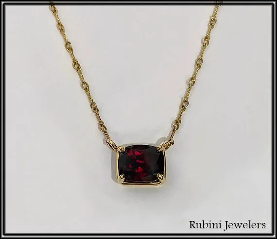14Kt Gold Twist Link Chain with Garnet Necklace