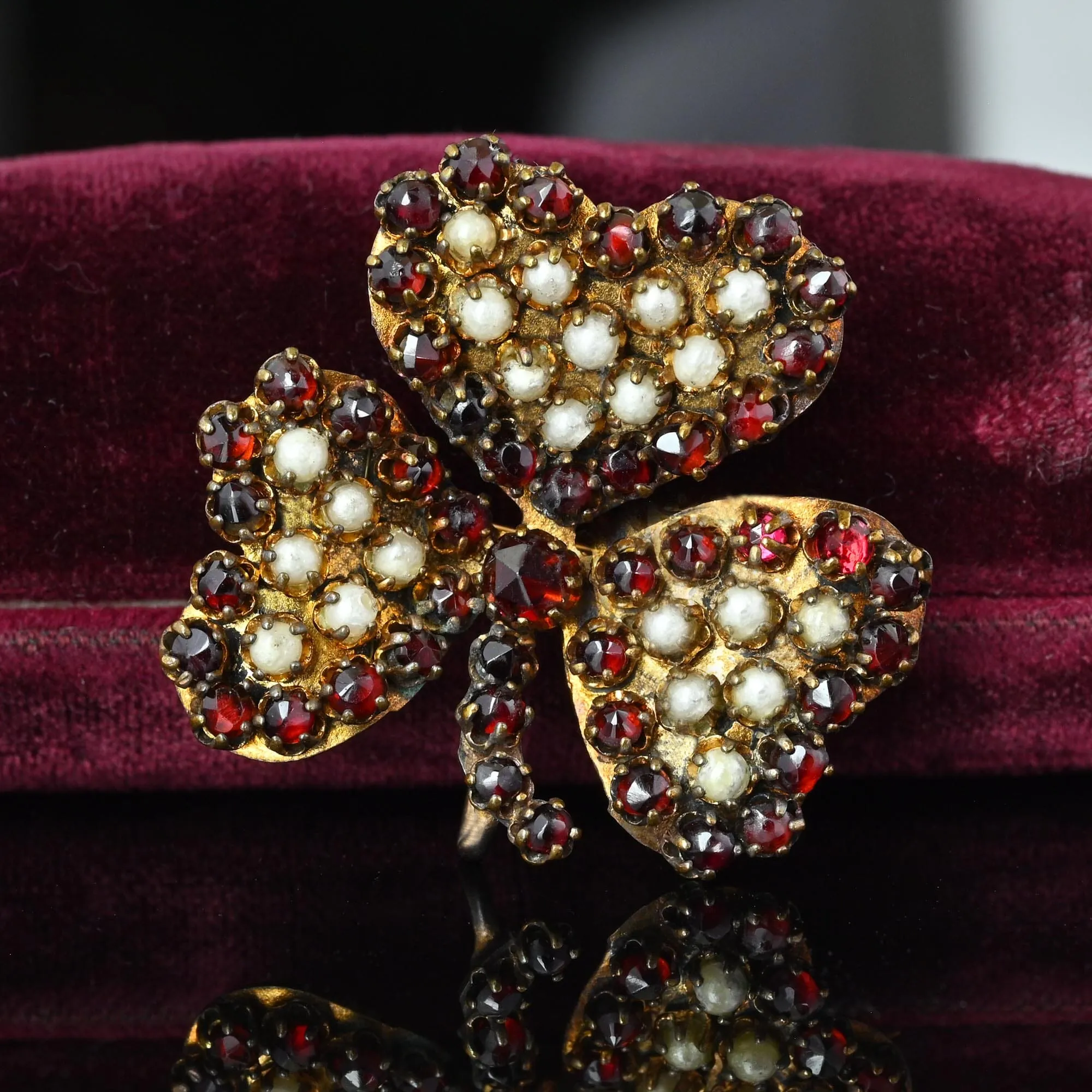 Bohemian Garnet Three Leaf Clover Shamrock Brooch Pendant