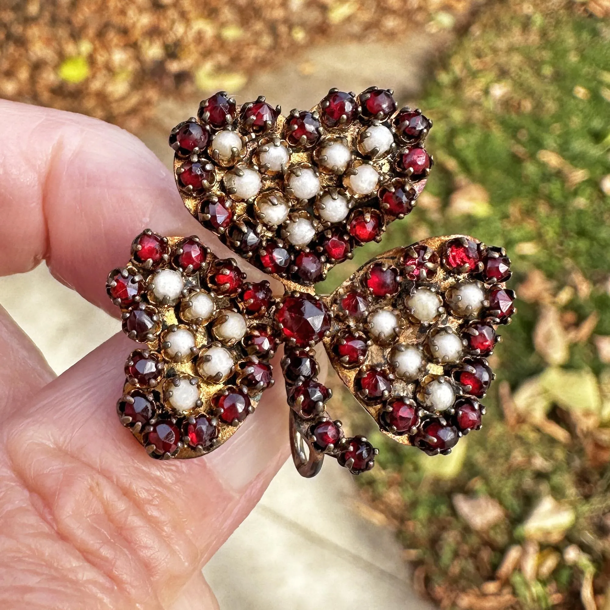 Bohemian Garnet Three Leaf Clover Shamrock Brooch Pendant