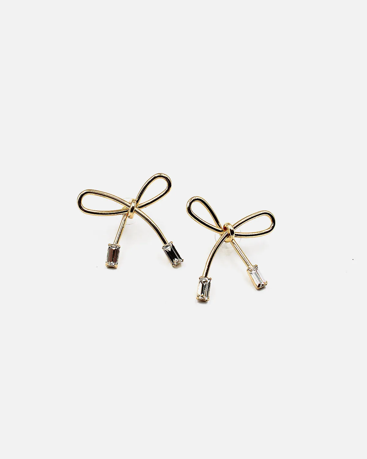 Bow Earrings with Emerald Cut Tip