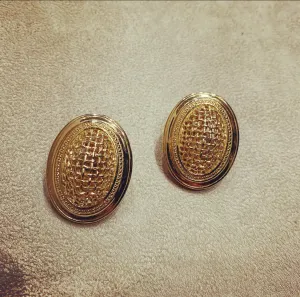 Dior Gold vintage earrings 003
