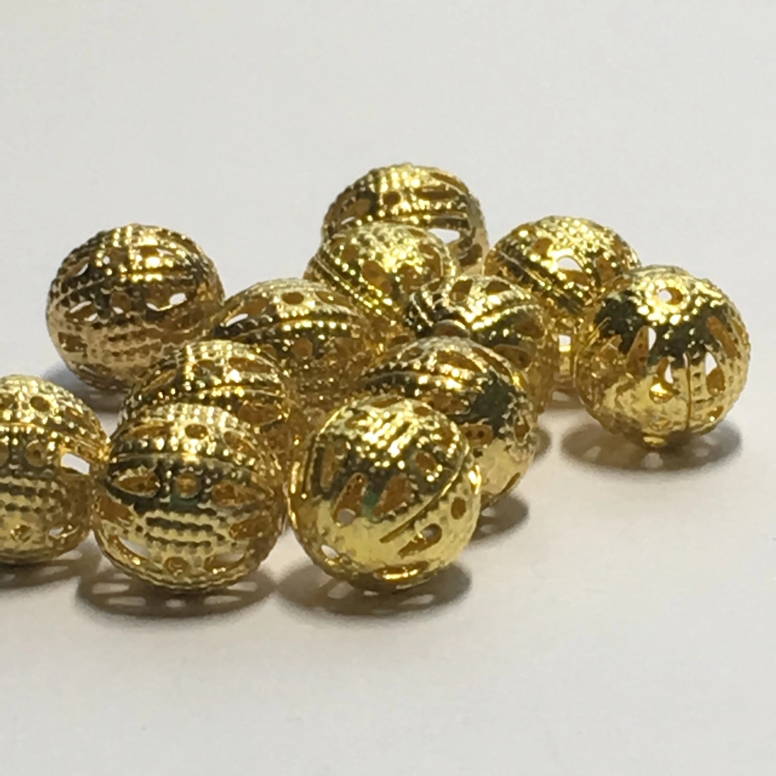 Gold Filigree Round Beads, 8 mm - 12 Beads