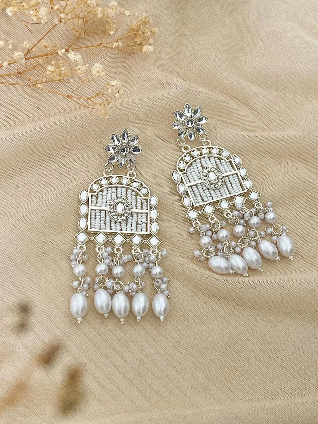 Pearl Gomti Chandbali