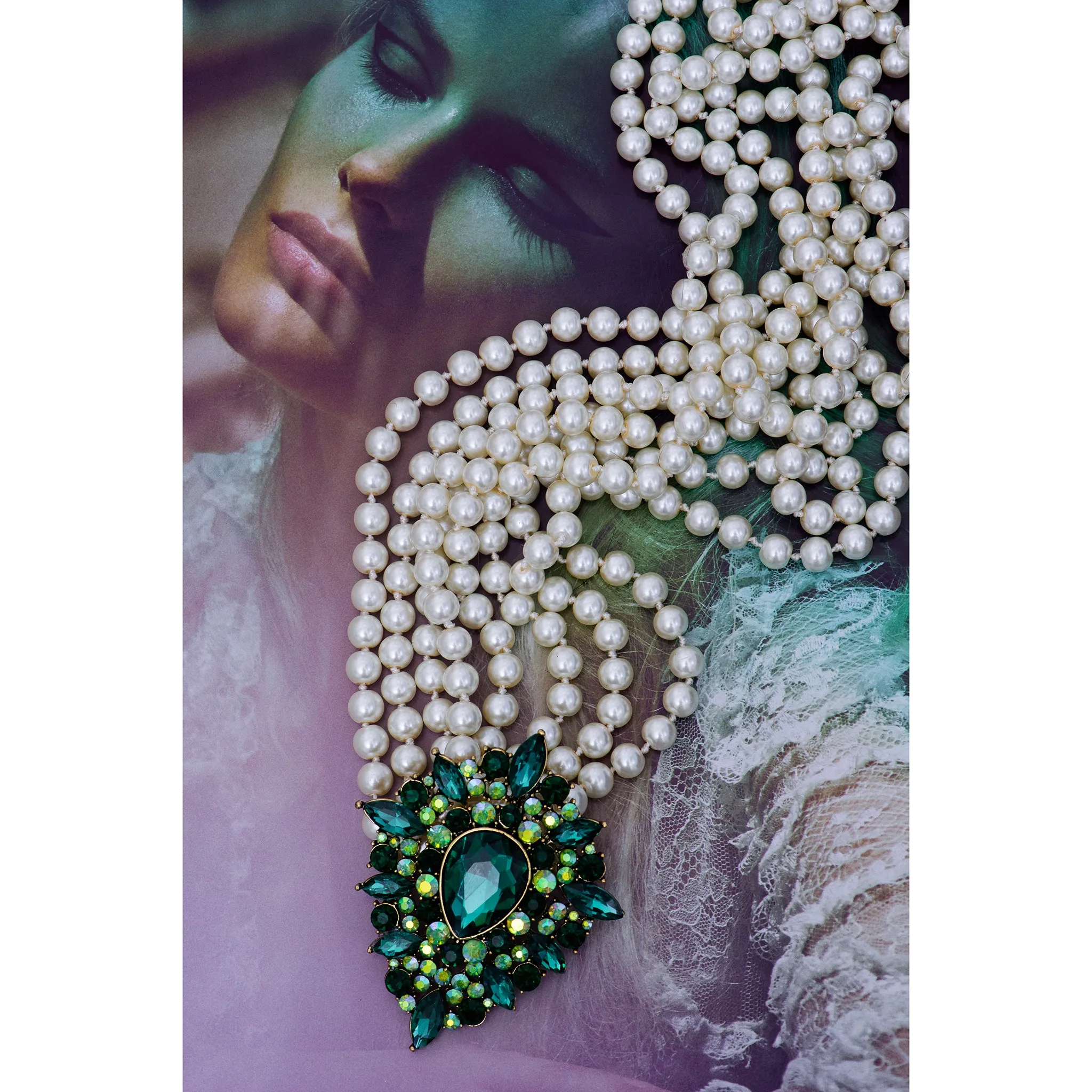 PEARL LUXE STATEMENT NECKLACE