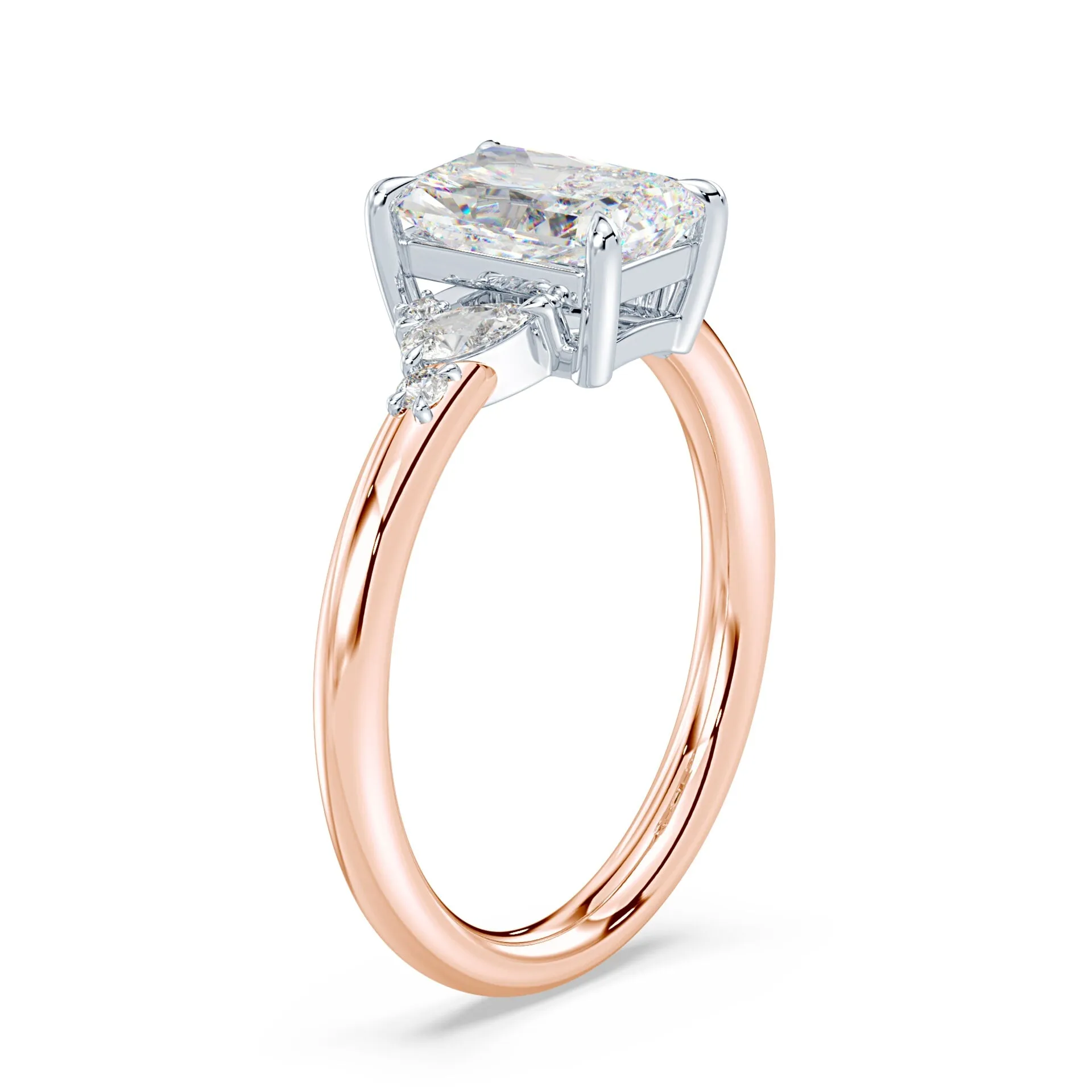 Petite Cluster Ring