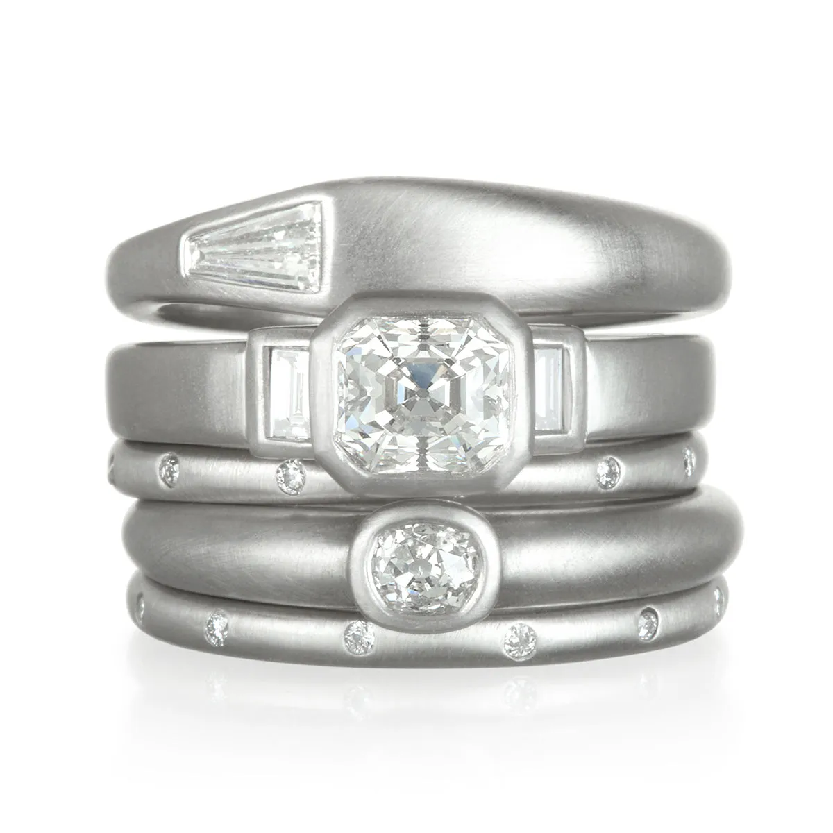 Platinum Tapered Diamond Baguette Ring