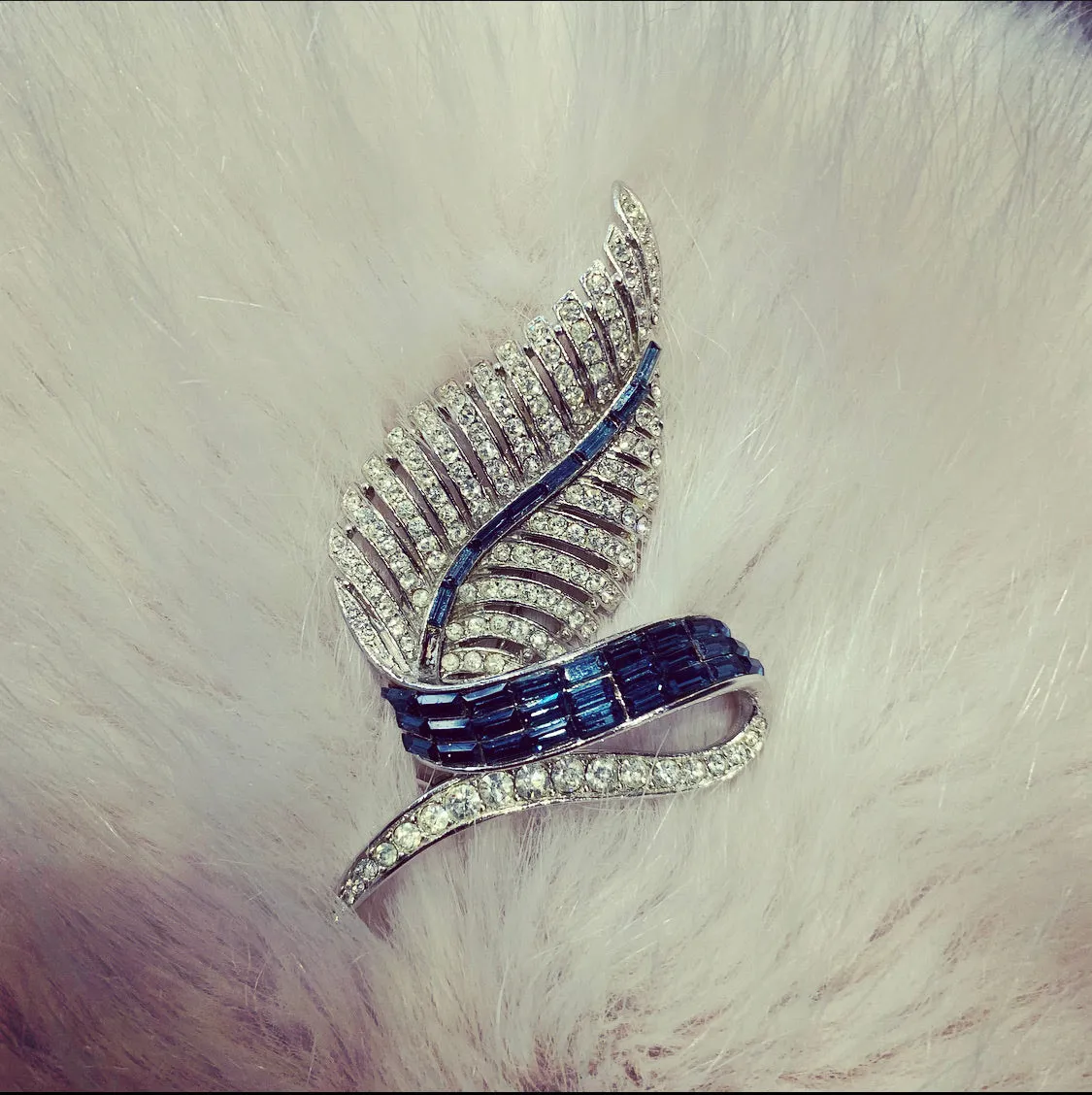 Sapphire blue vintage brooch