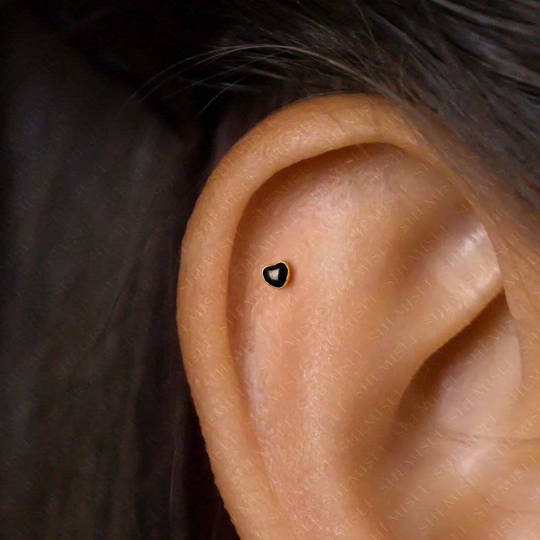 Super Tiny Black Enamel Heart Stud, Unisex, Gold, Silver SHEMISLI SS433 Butterfly End, SS434 Screw Ball End (Type A)