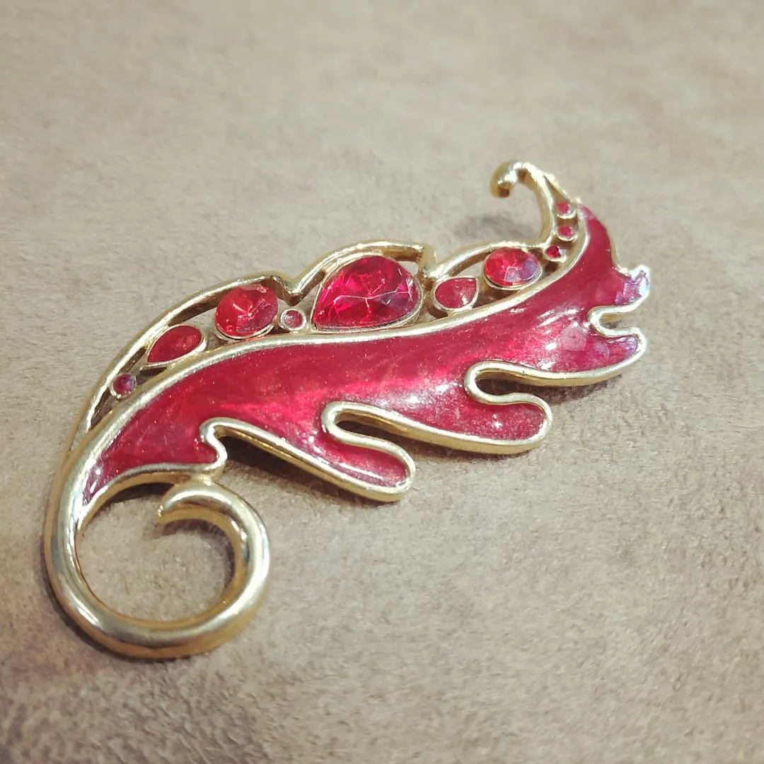 Trifari Vintage Red leaf enamel Brooch