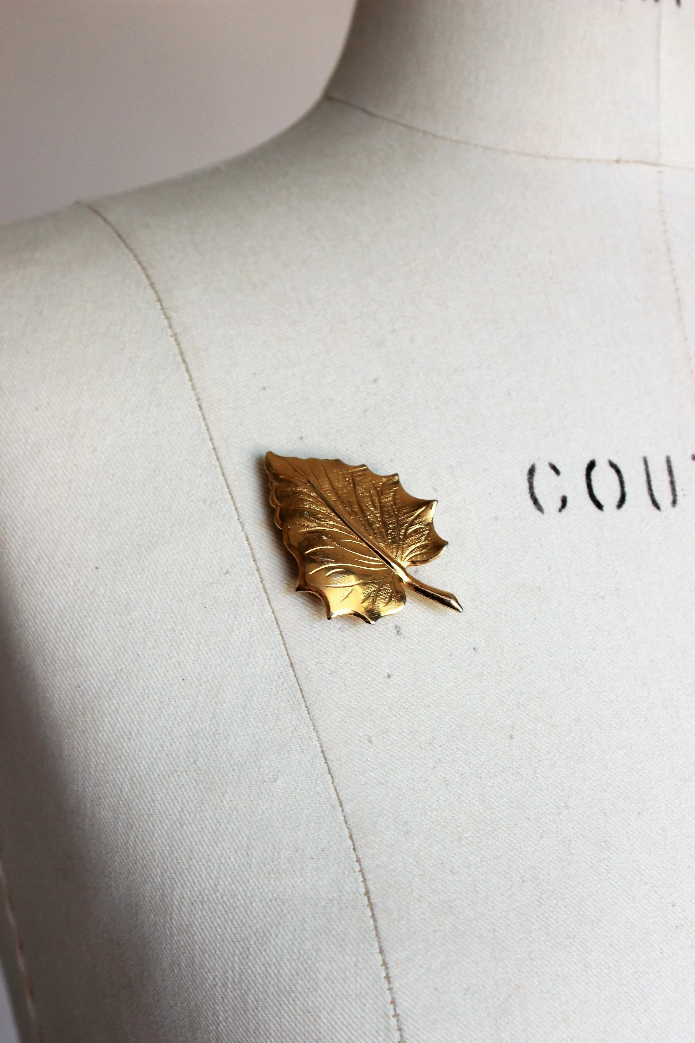 Vintage Gold Leaf Brooch