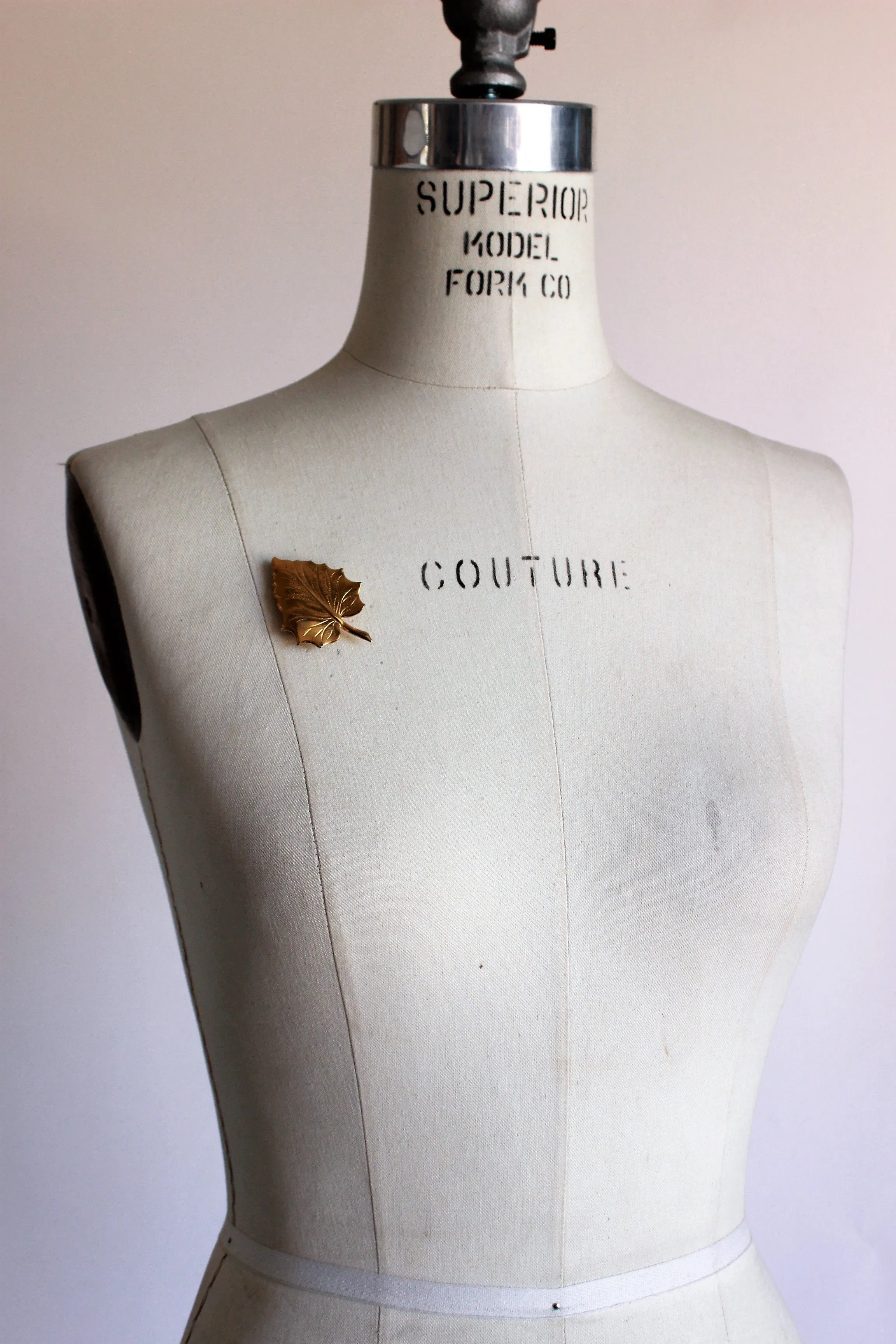 Vintage Gold Leaf Brooch