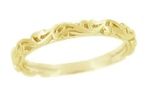 Yellow Gold Art Deco Antique Scrolls Wedding Band