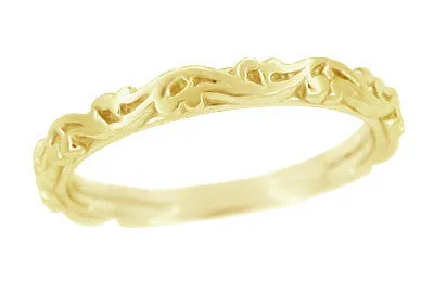 Yellow Gold Art Deco Antique Scrolls Wedding Band